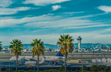 Avis Car Rental at Los Angeles Airport Rent a car at Los Angeles Airport