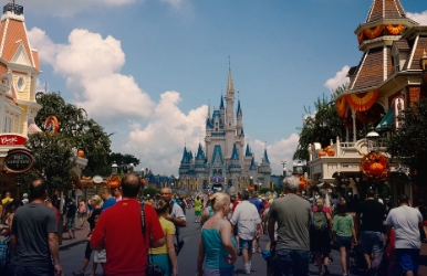Affordable car rentals at Disney, Orlando Rent a car at Disney, Orlando at the best price in the market
